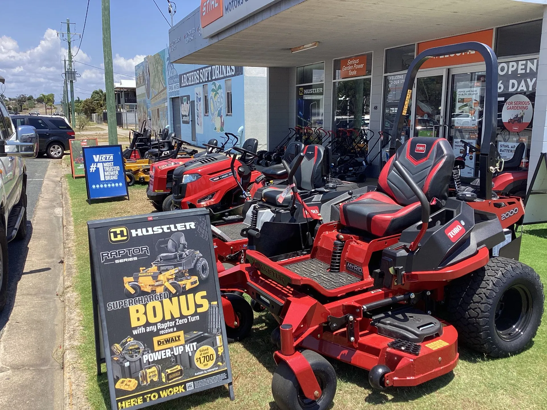 Zero-turn mowers for sale in Bowen